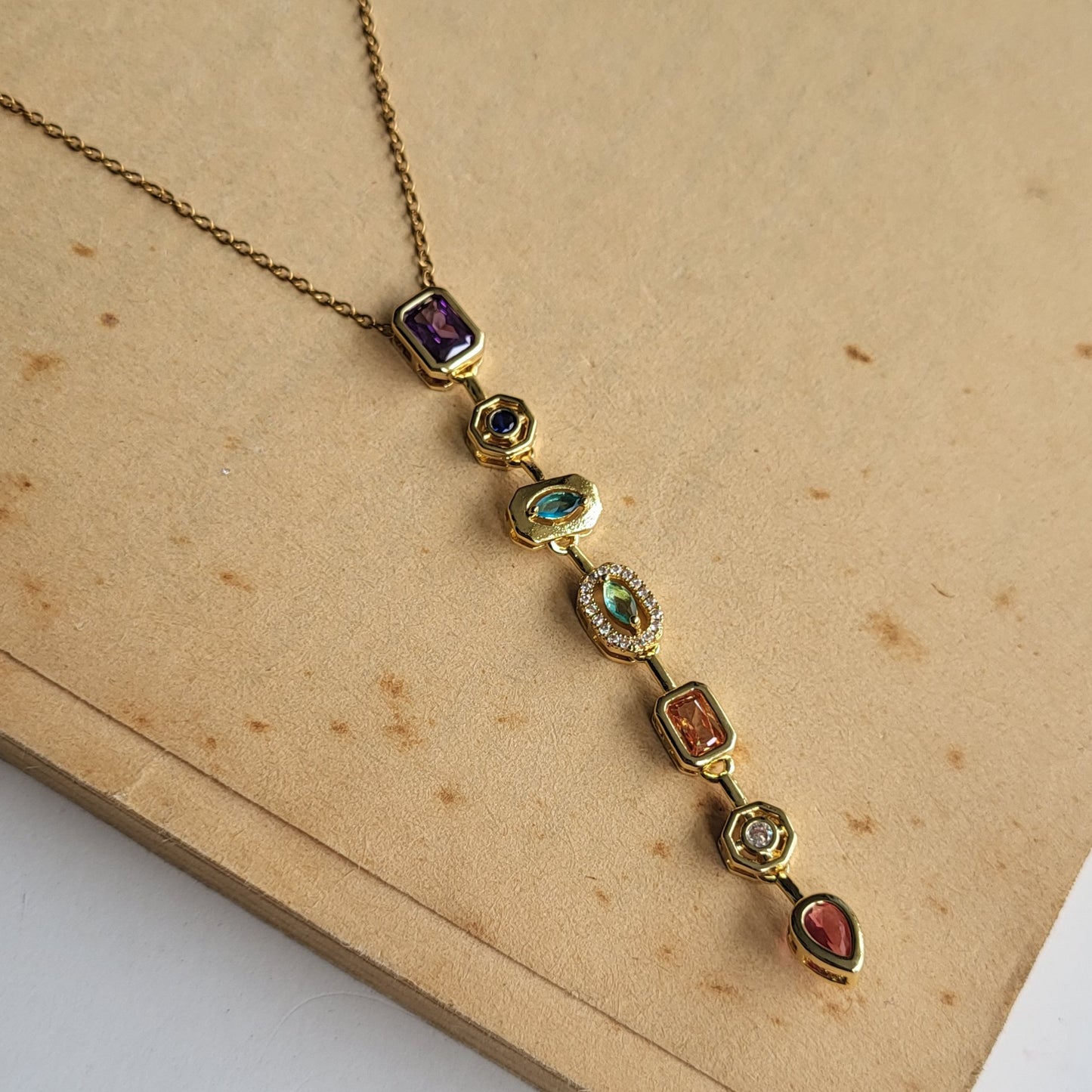 Color SAGA pendent chain
