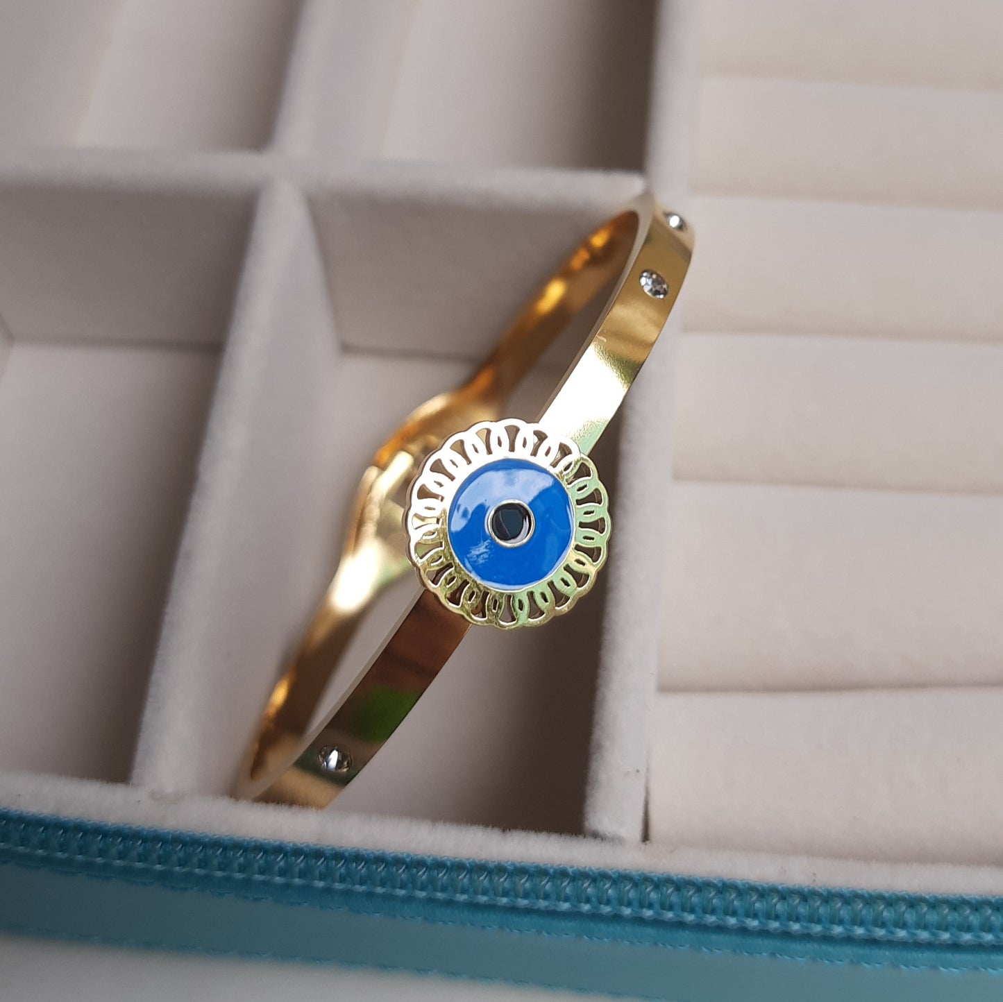 EVILEYE Kada