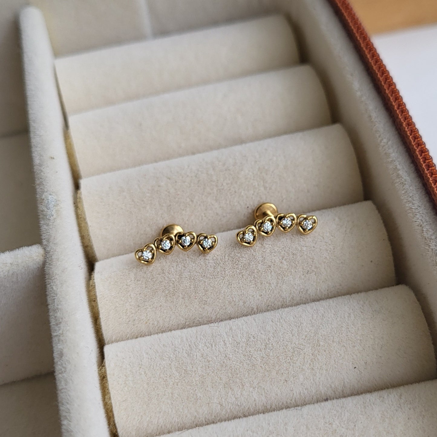 Hearts flat screwback studs