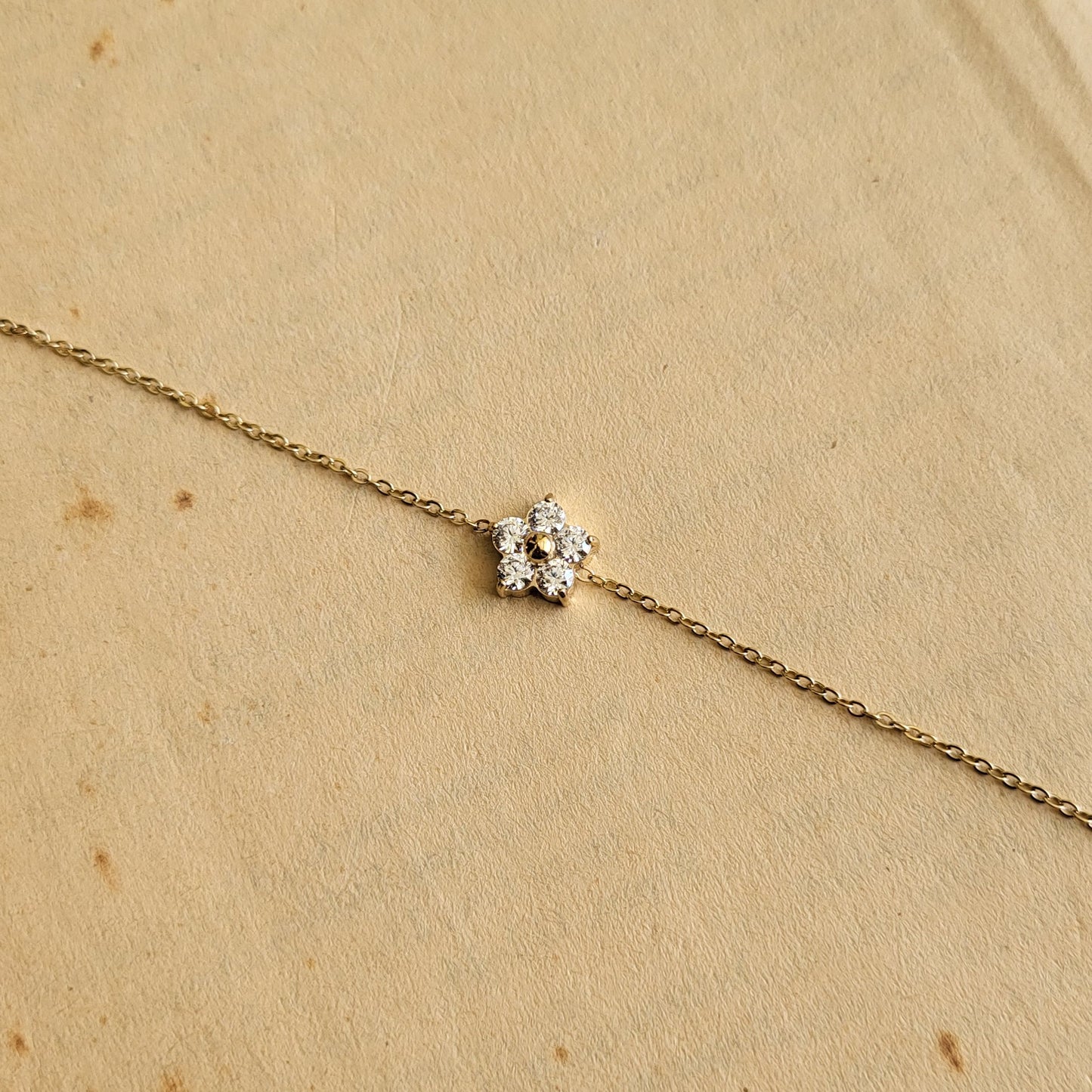 BLOOM Dainty bracelet