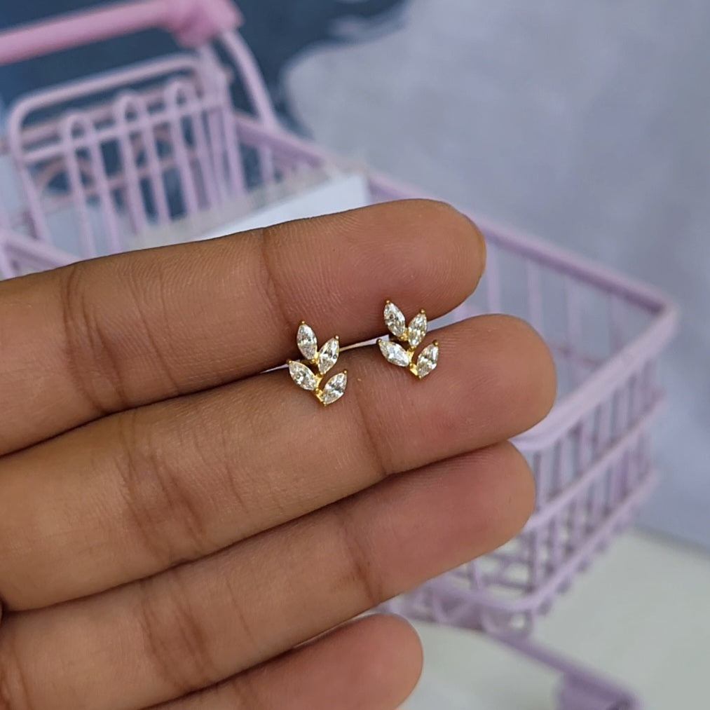 Leaf flat screwback studs