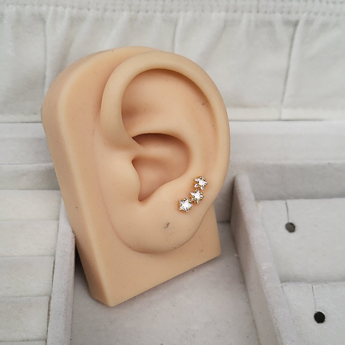 Ira mini studs (ball screwback)