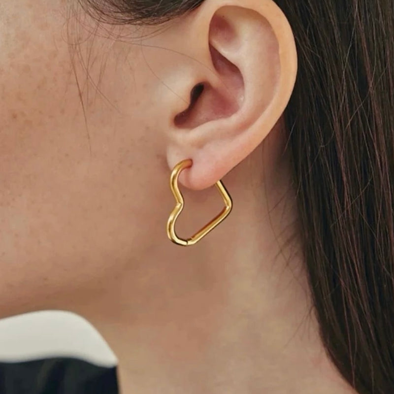 Gold heart hoops