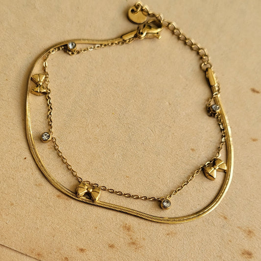 BOW dainty bracelet