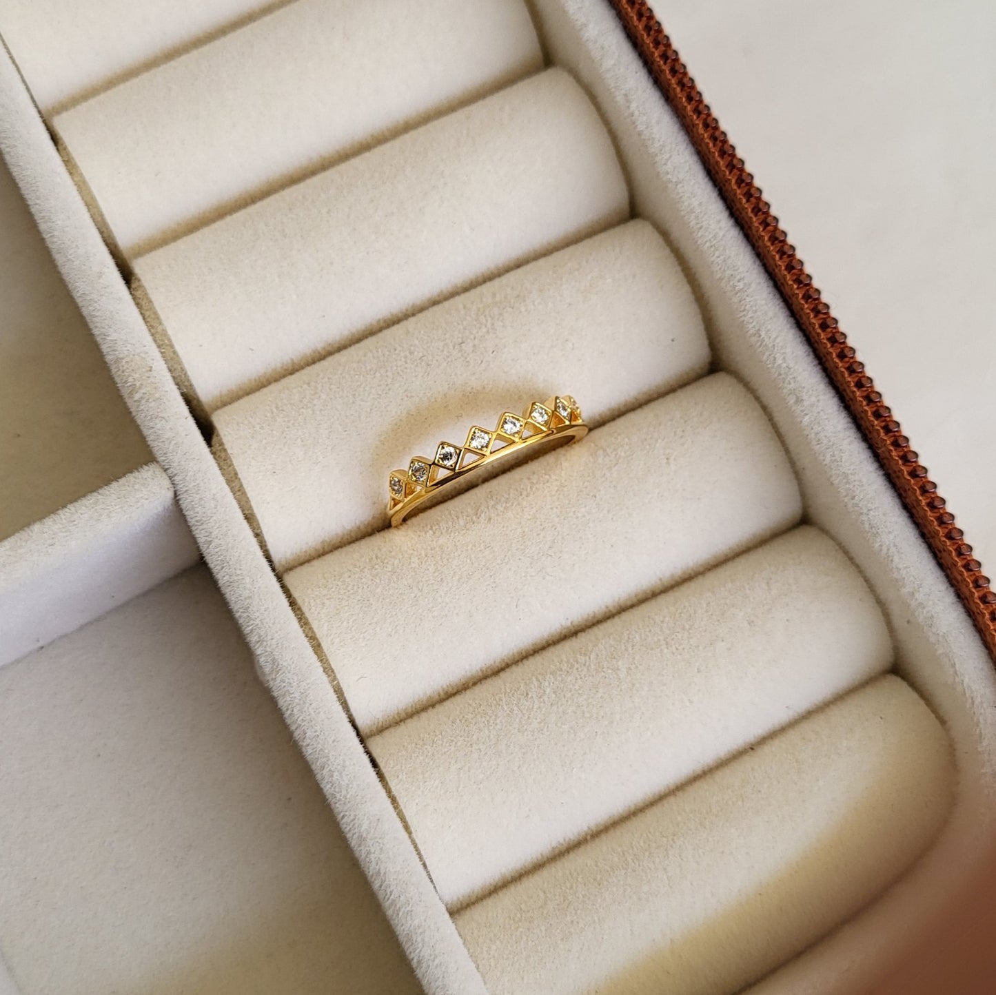 Nisha ring