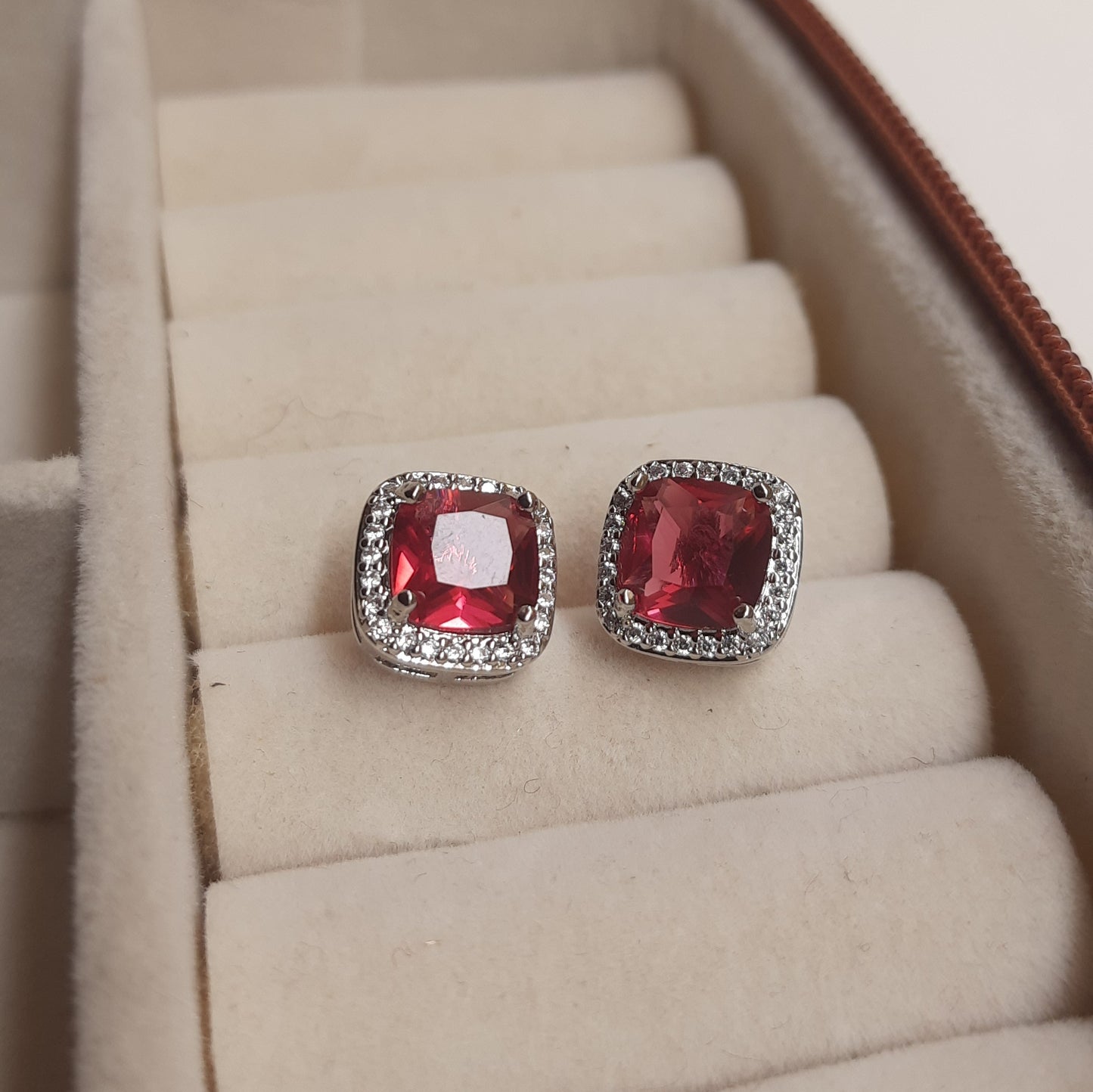 SARAH Pendant set (Red)
