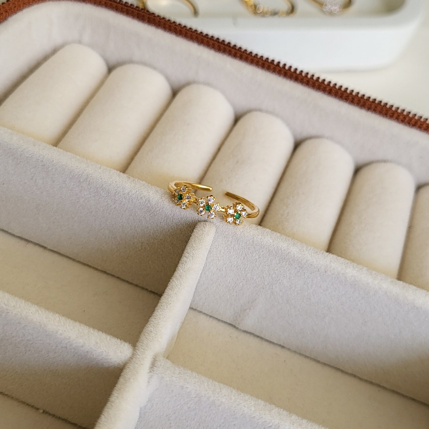 Fleur ring
