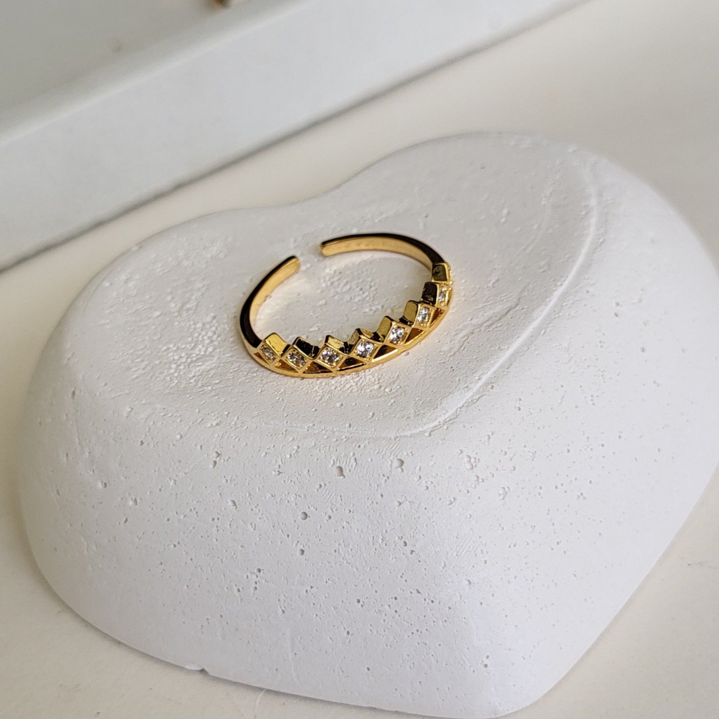 Nisha ring