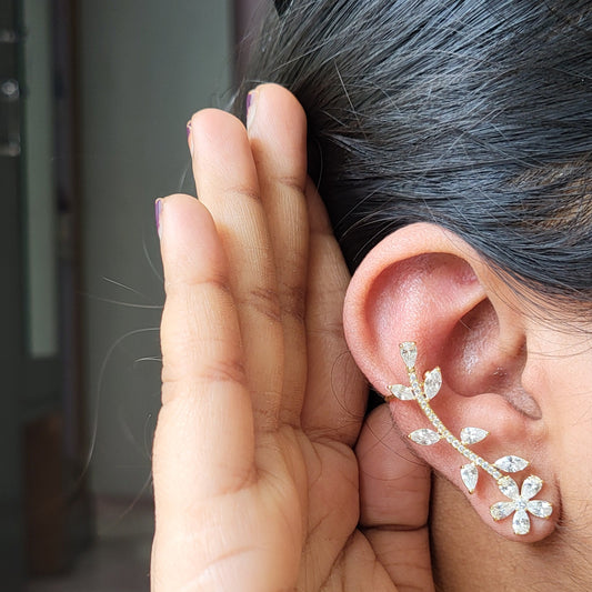 Flower earcuff (Right ear only)