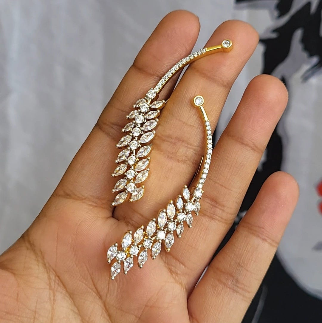 Belle earcuff