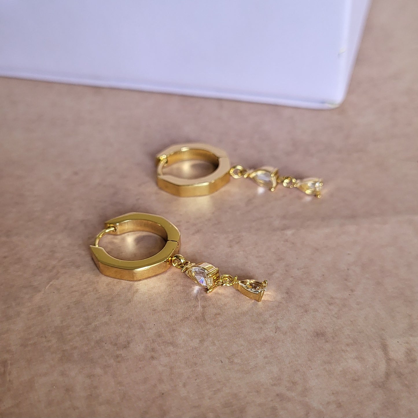 Pear drop hoops