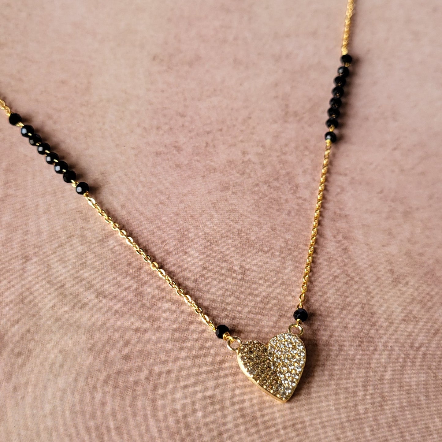 Stone heart mangalsutra
