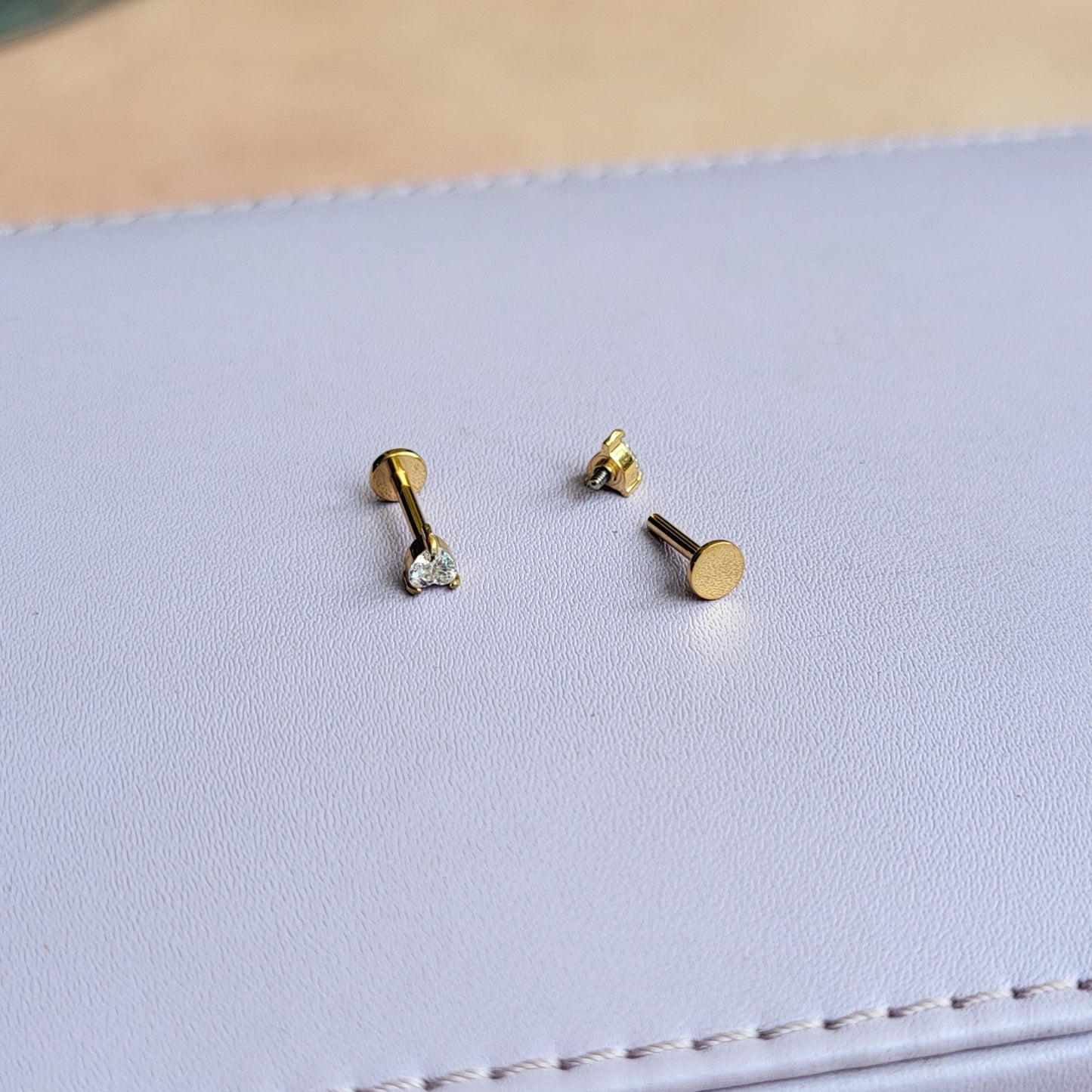 Cupid mini studs (flat screwback)