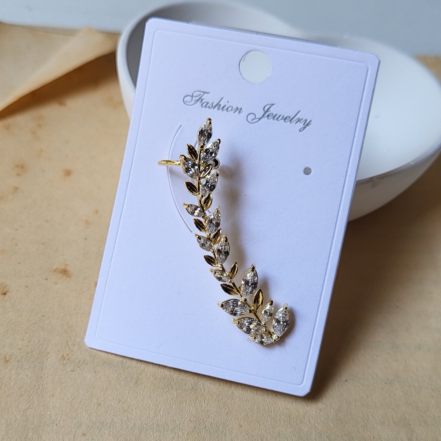 Nia earcuff (Right ear)