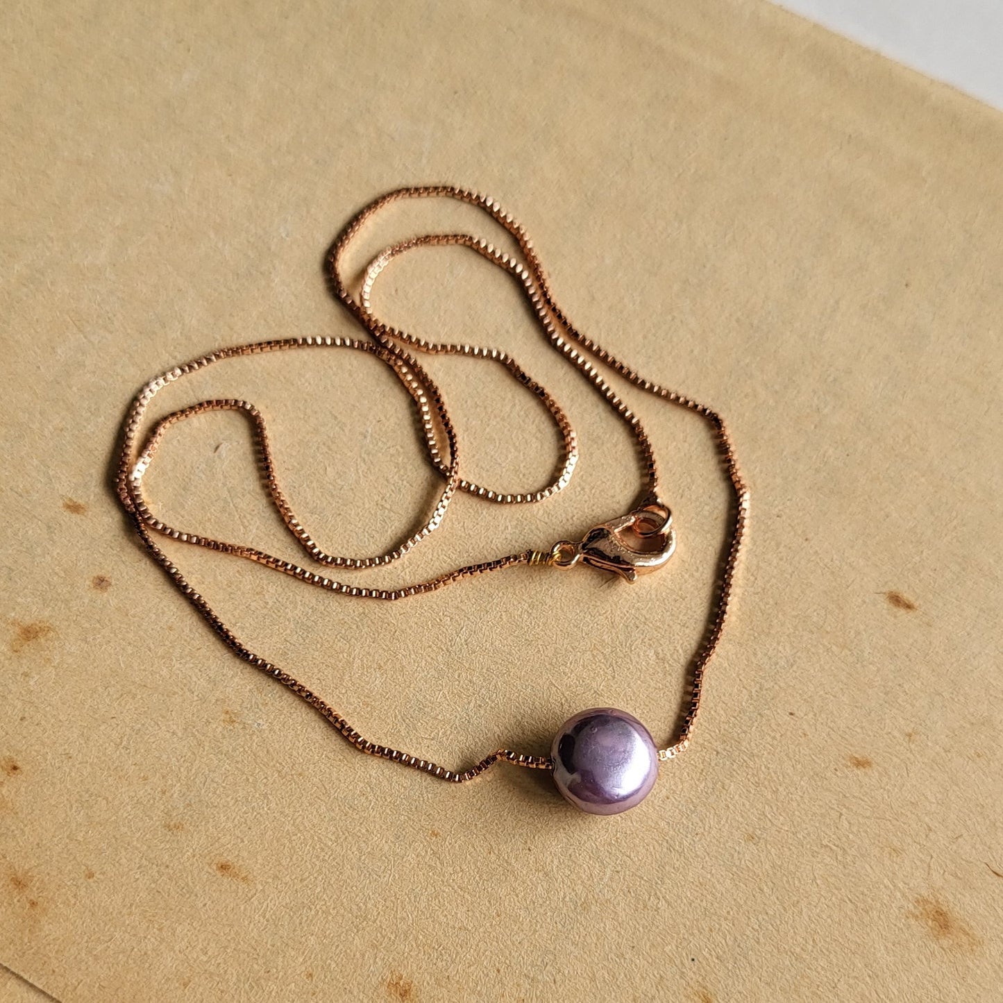 Pearl pendent chain