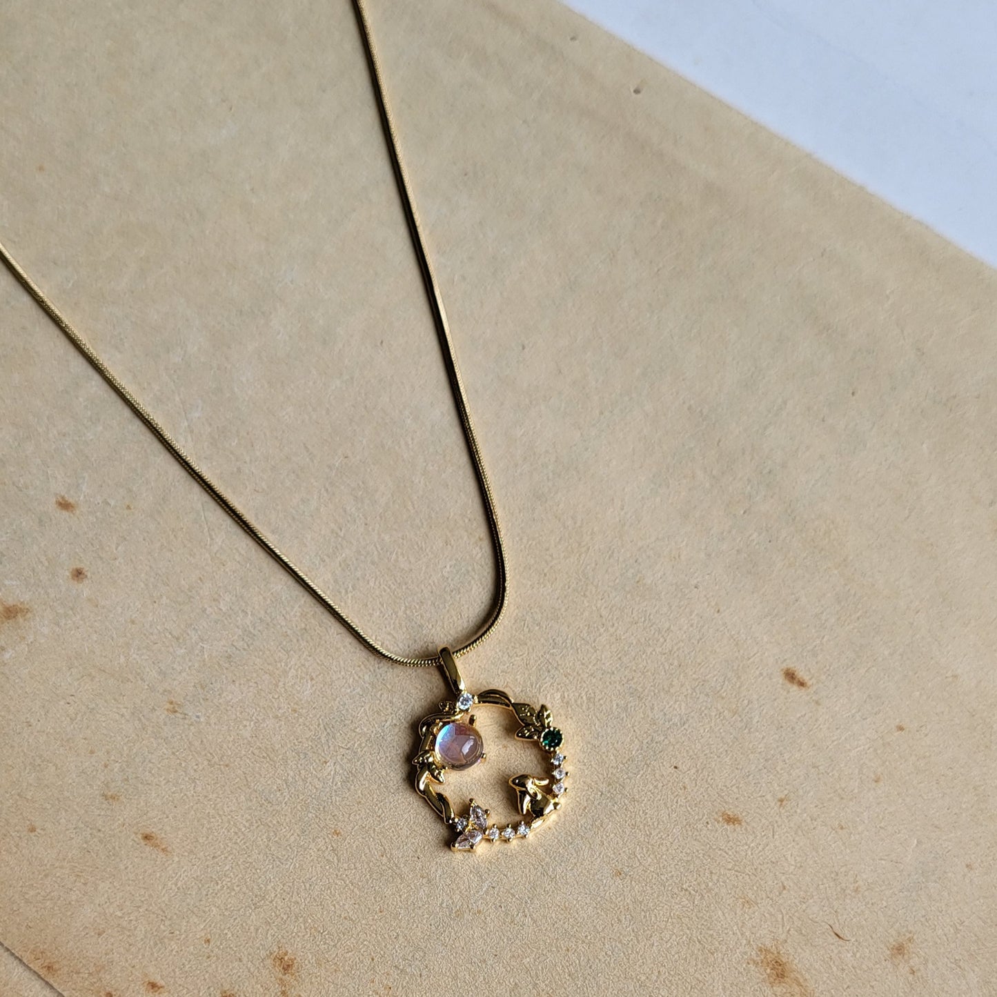 Bunny pendent chain