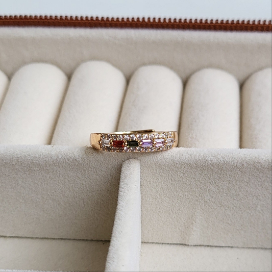 Color cora ring