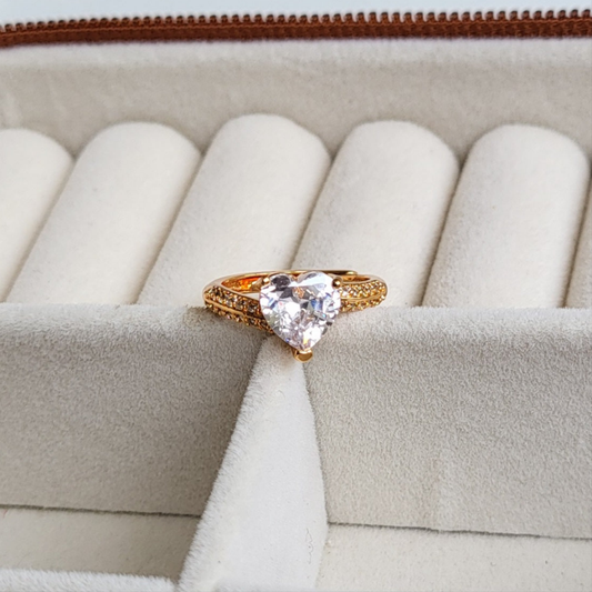 Cupid ring