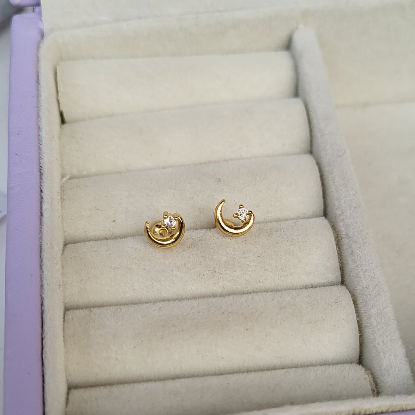 Moon star mini studs (ball screwback)