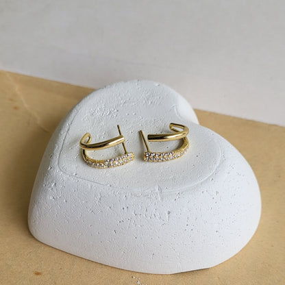 Illusion hoops studs