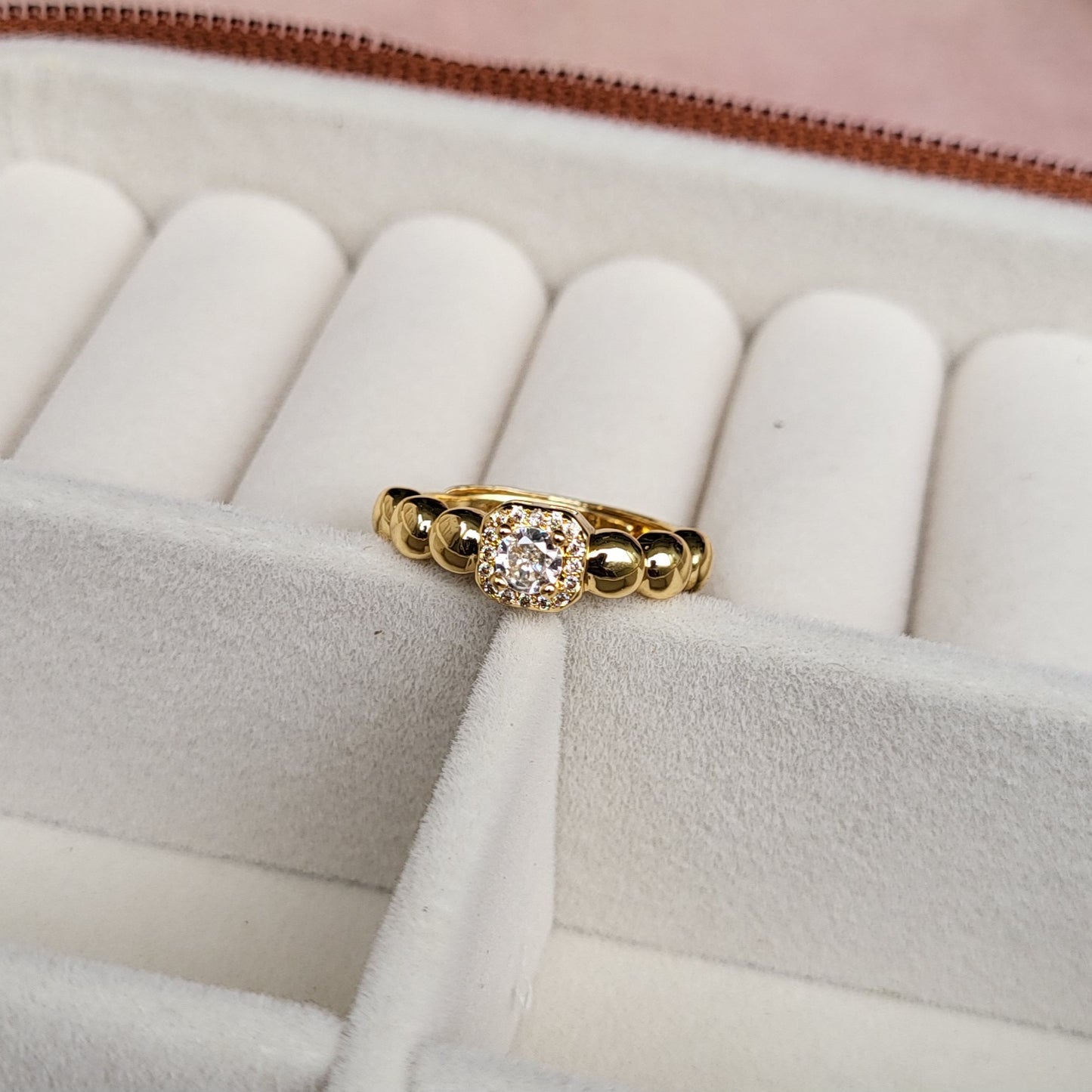 Cuban finger ring