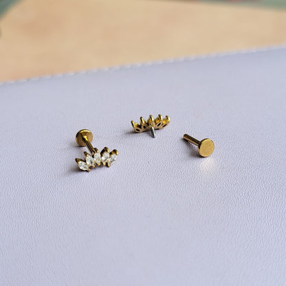 Crown studs (flat screwback)