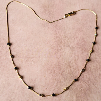 Black beads chain (SM)