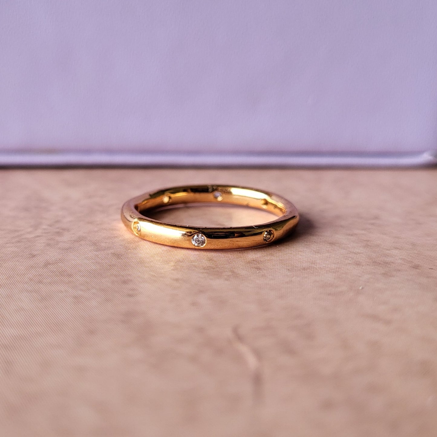 Dainty finger ring