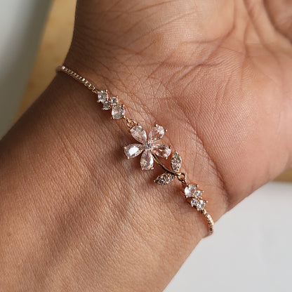 Daisy bracelet