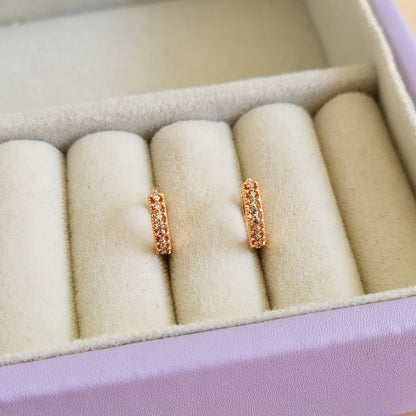 Krystle hoops