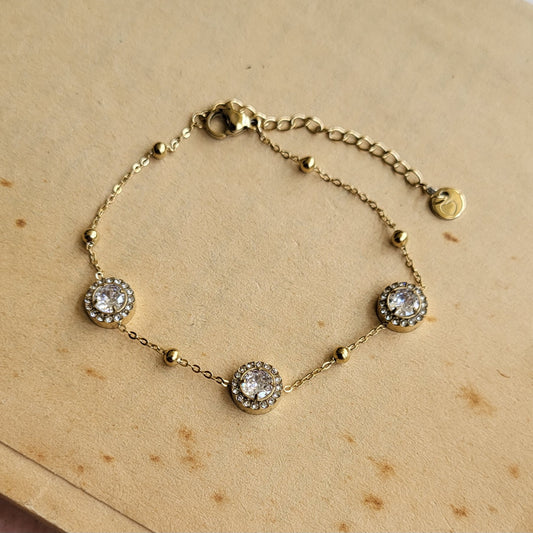 Solitaire bracelet