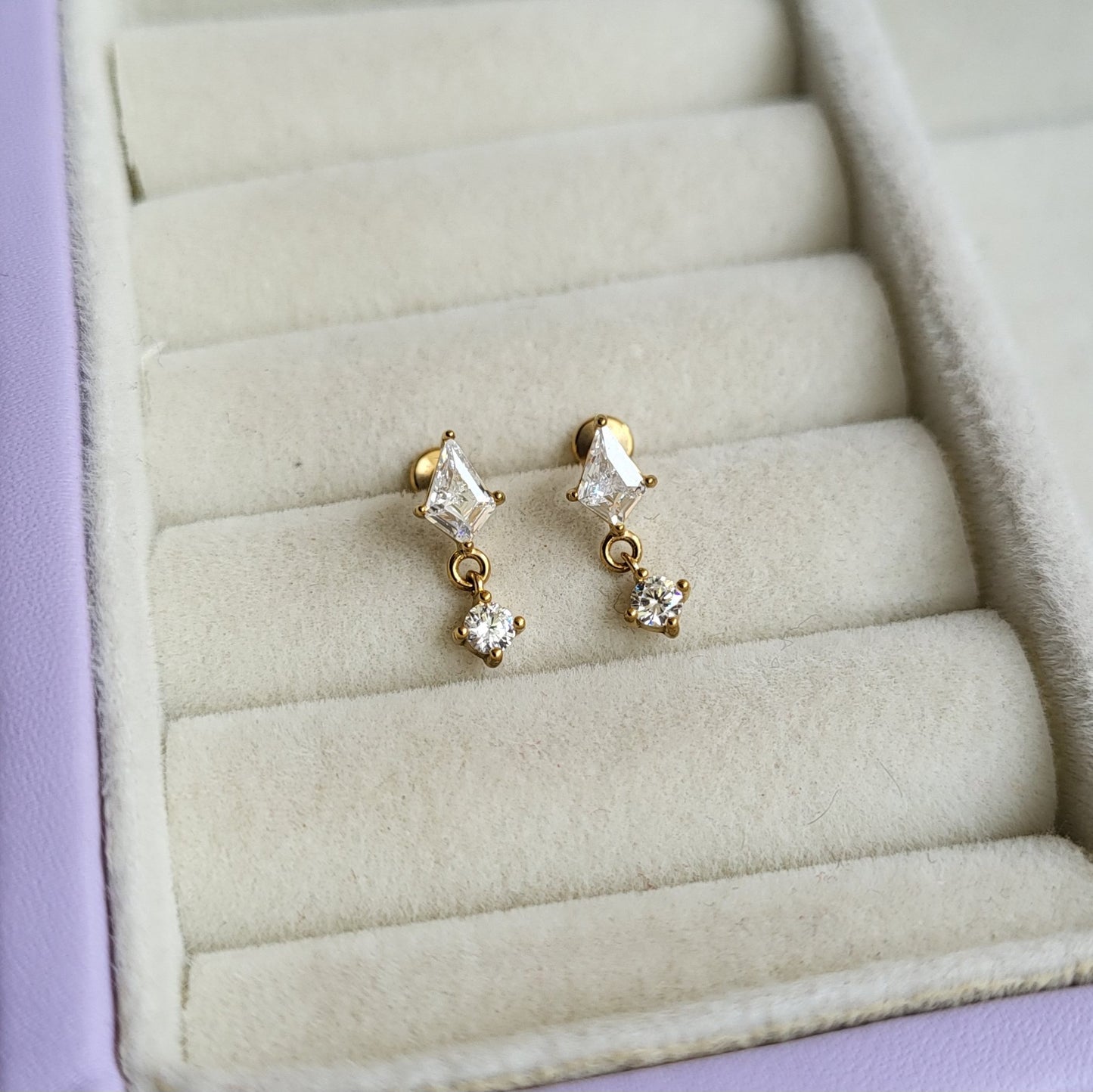 Drop mini studs (flat screwback)
