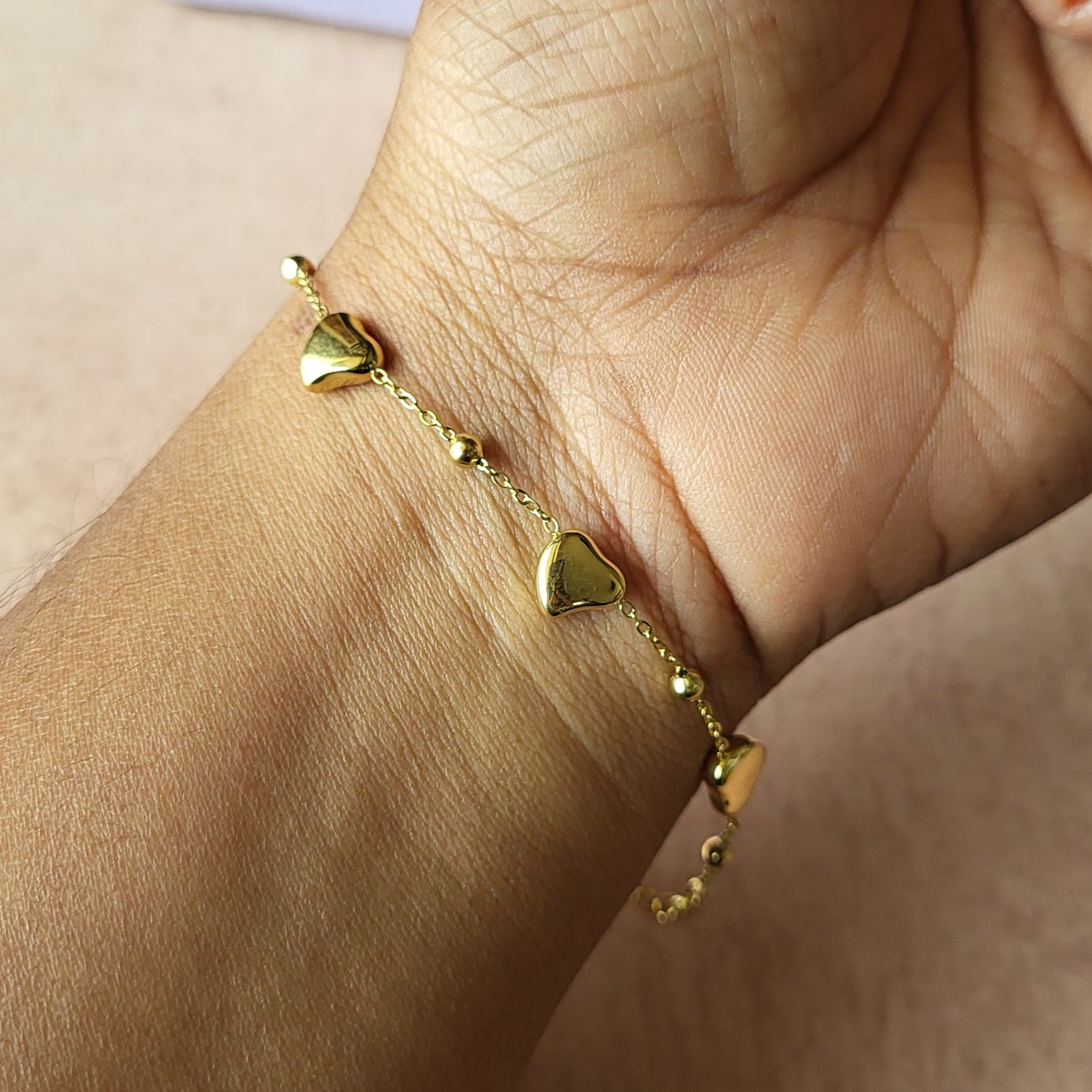 Gold heart bracelet