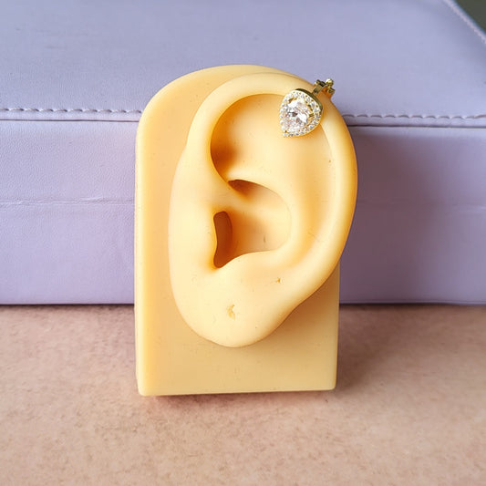 Drop earclip