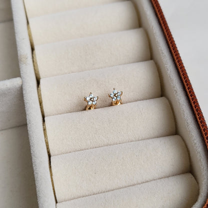 Star mini studs(ball screwback)