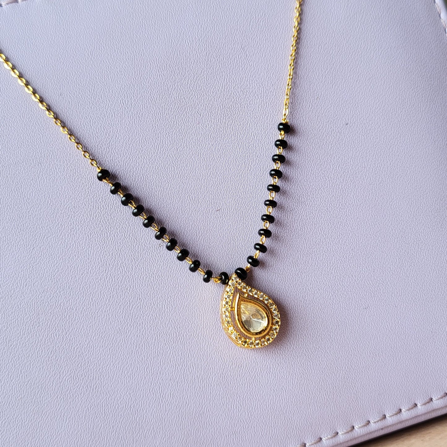 Diya mangalsutra