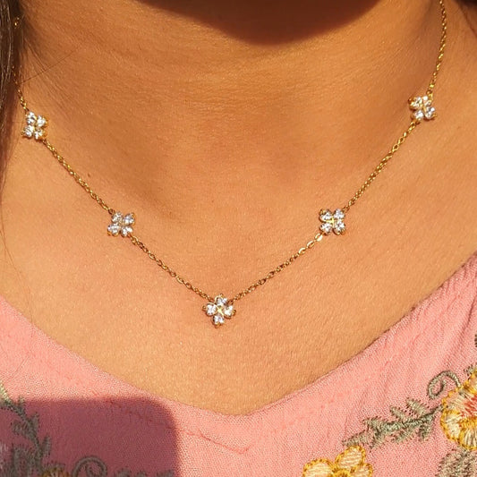 Fleur necklace