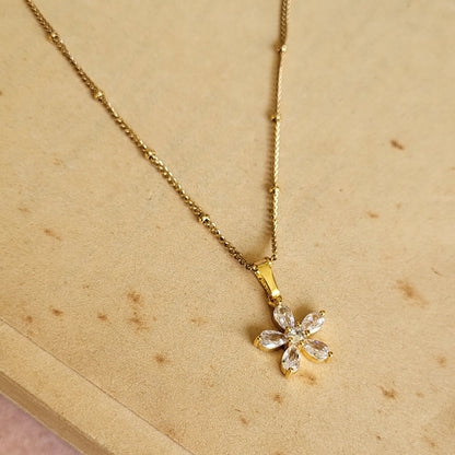Fleur Neckchain