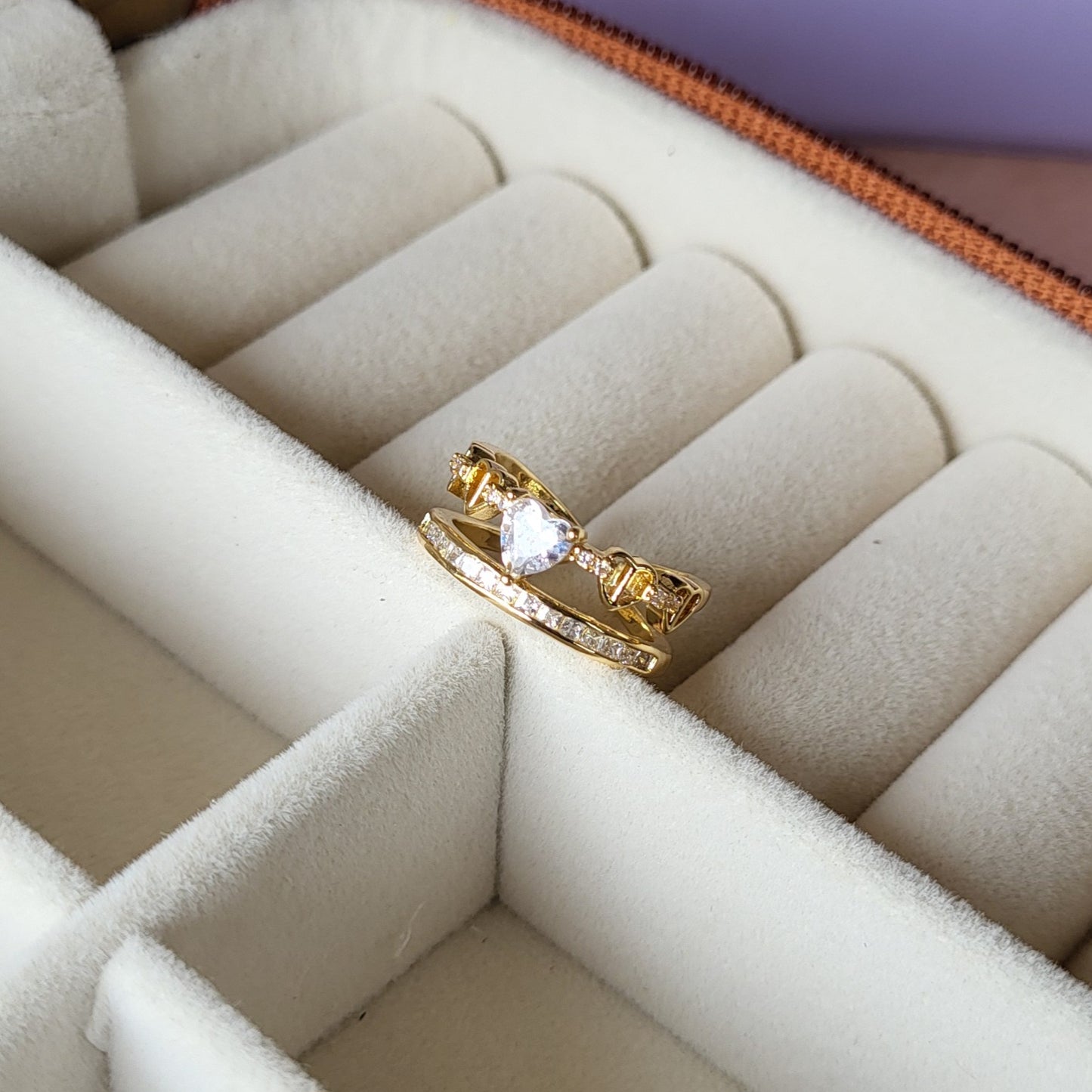 Dil finger ring