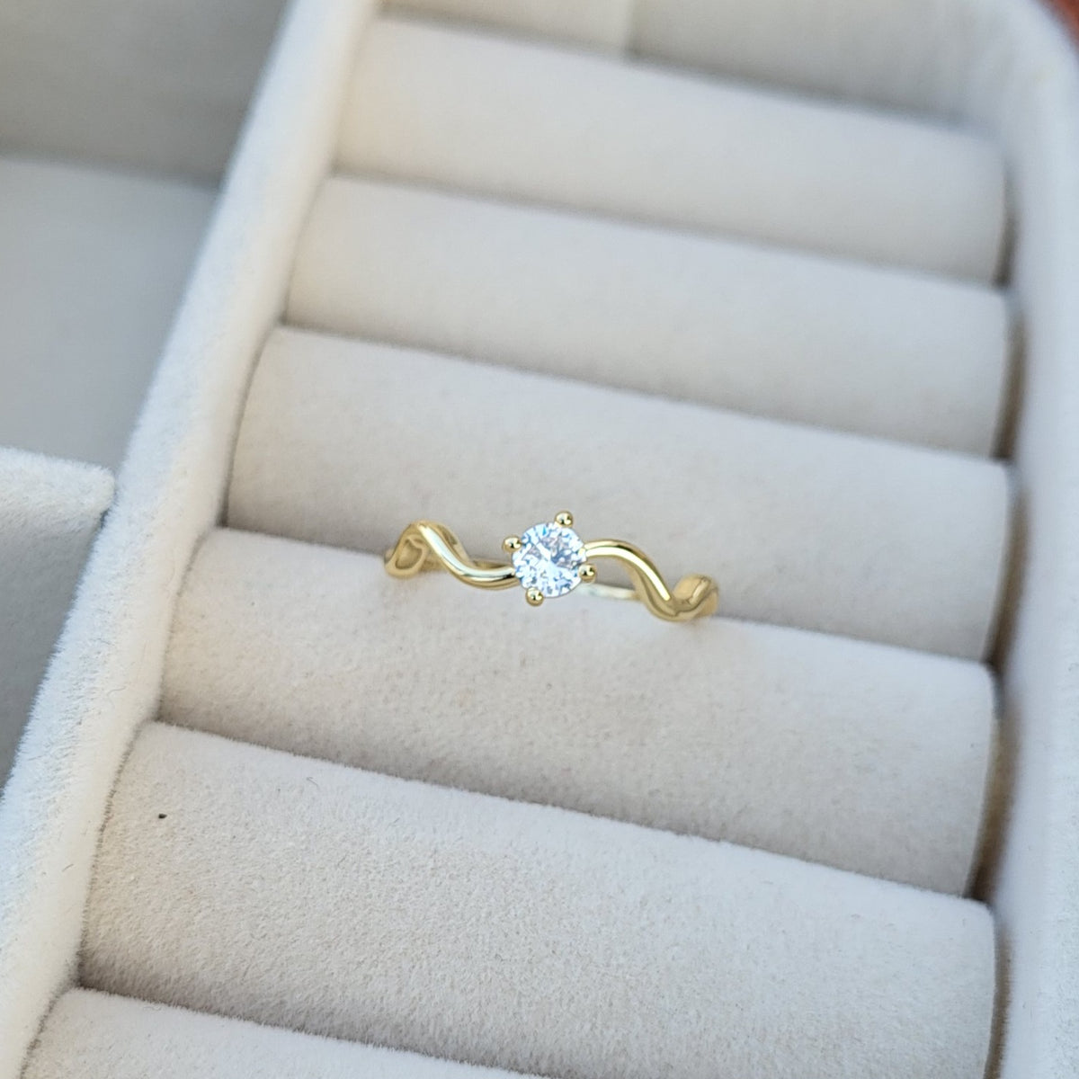 Olivia Finger ring