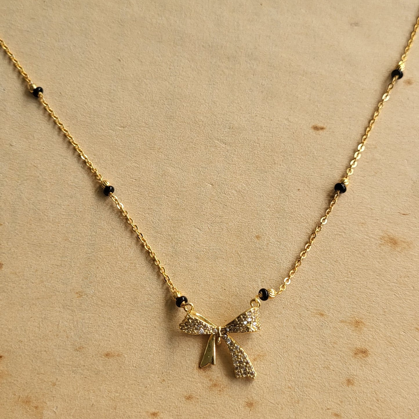 Bow mangalsutra