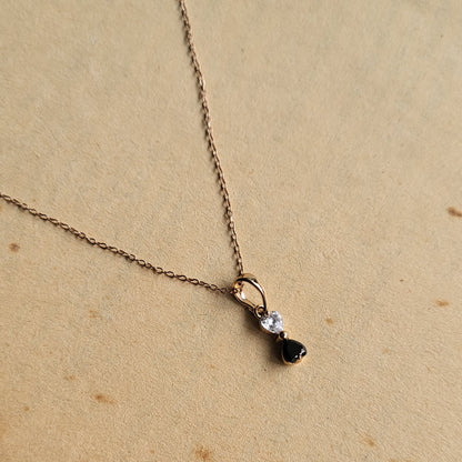 Bow pendent chain