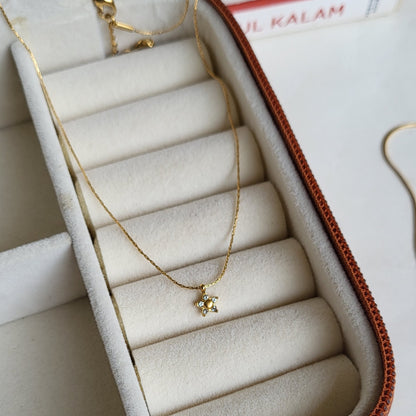 Taara pendant chain