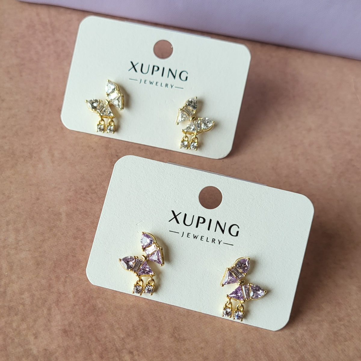 Iva drop studs