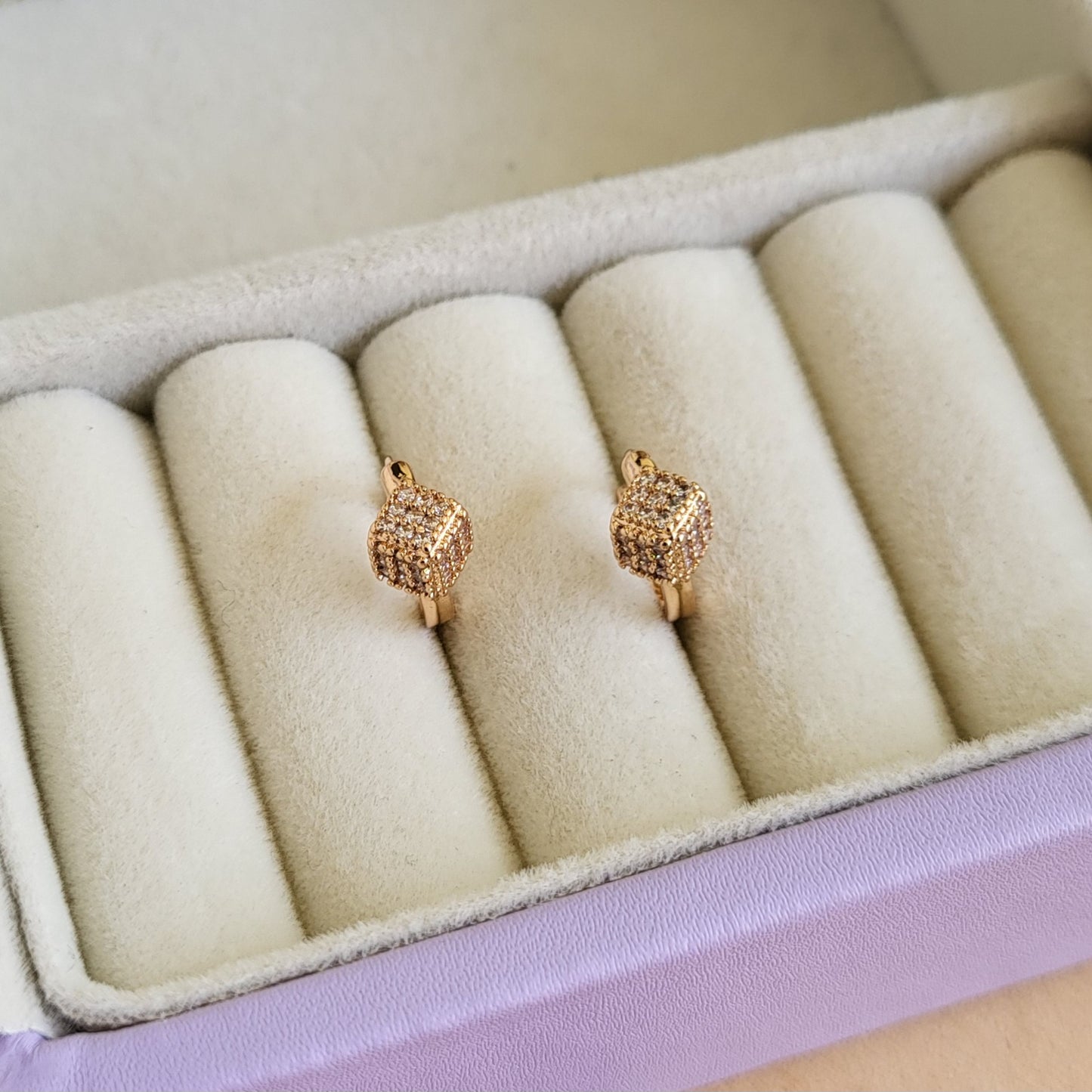 Boxy hoops