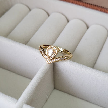 Wave finger ring