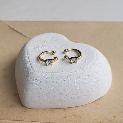 Emma earclips (pair)