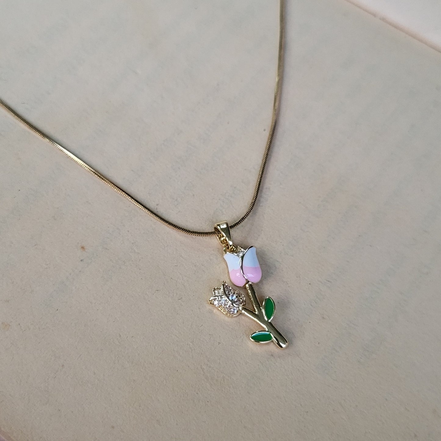 Tulip pendant chain (pastel)