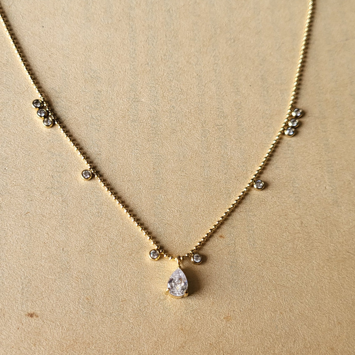 Helen necklace