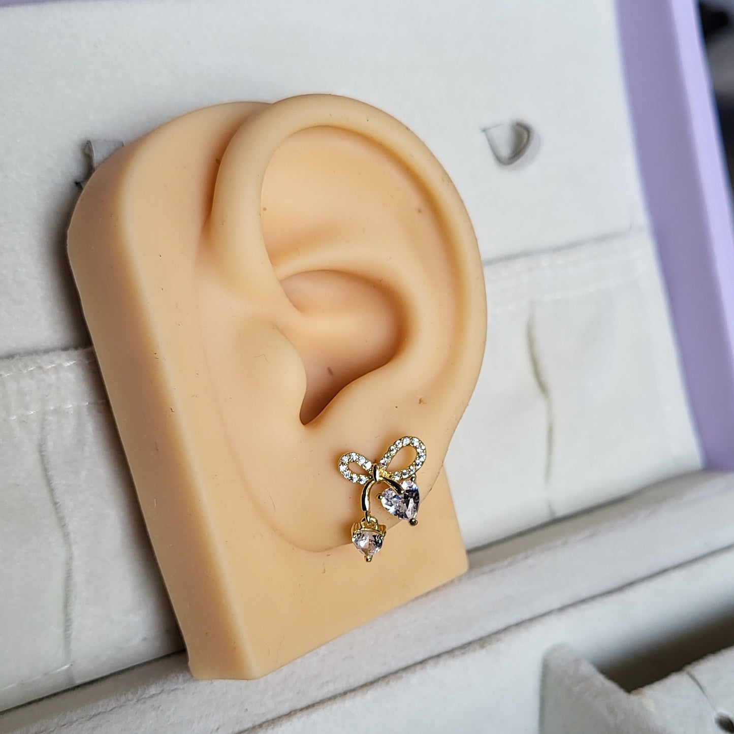 Bow drop studs